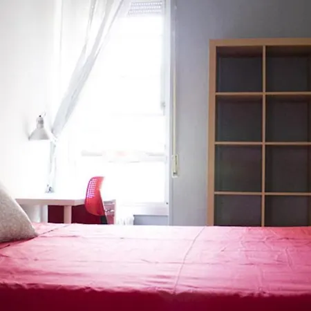 Kamchu Apartments: Viale Libia Guest house *