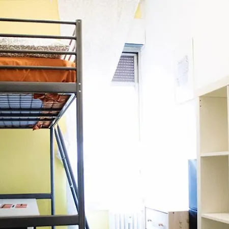 Kamchu Apartments: Viale Libia Guest house