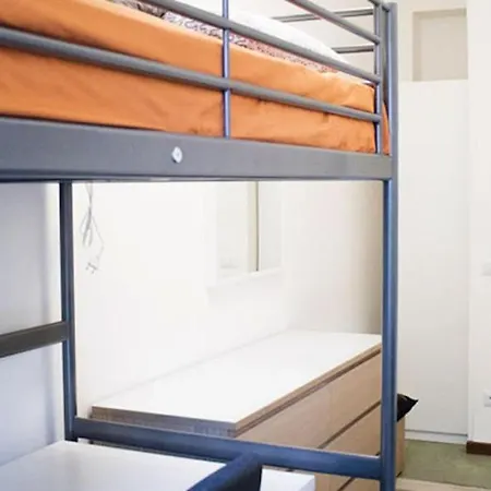 Kamchu Apartments: Viale Libia Guest house *