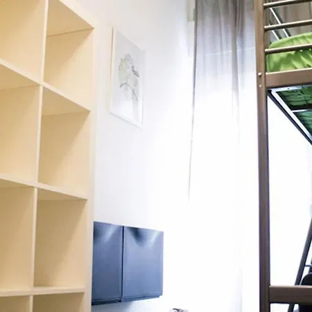Kamchu Apartments: Viale Libia Guest house
