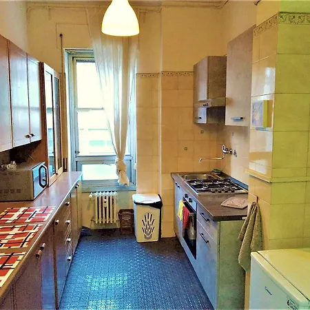 Maison d'hôtes Kamchu Apartments: Viale Libia